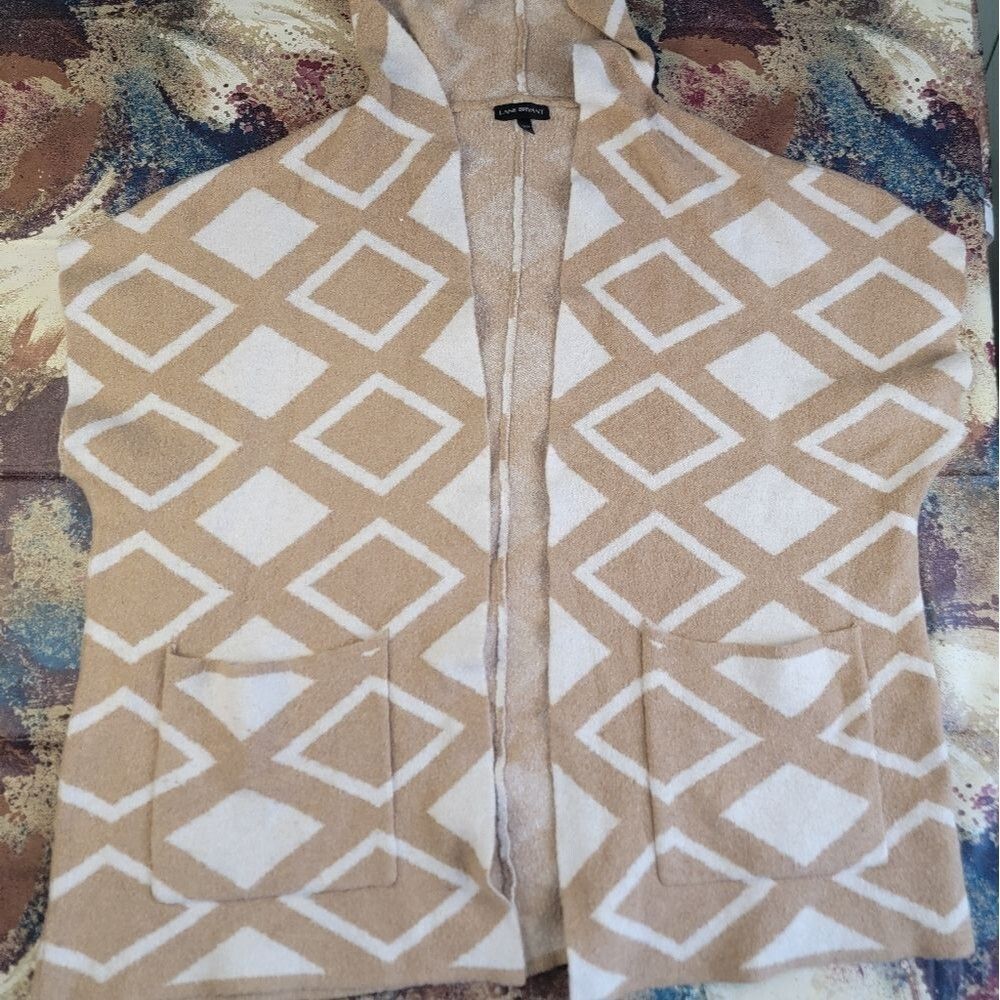 Lane Bryant Tan and White Geometric Poncho